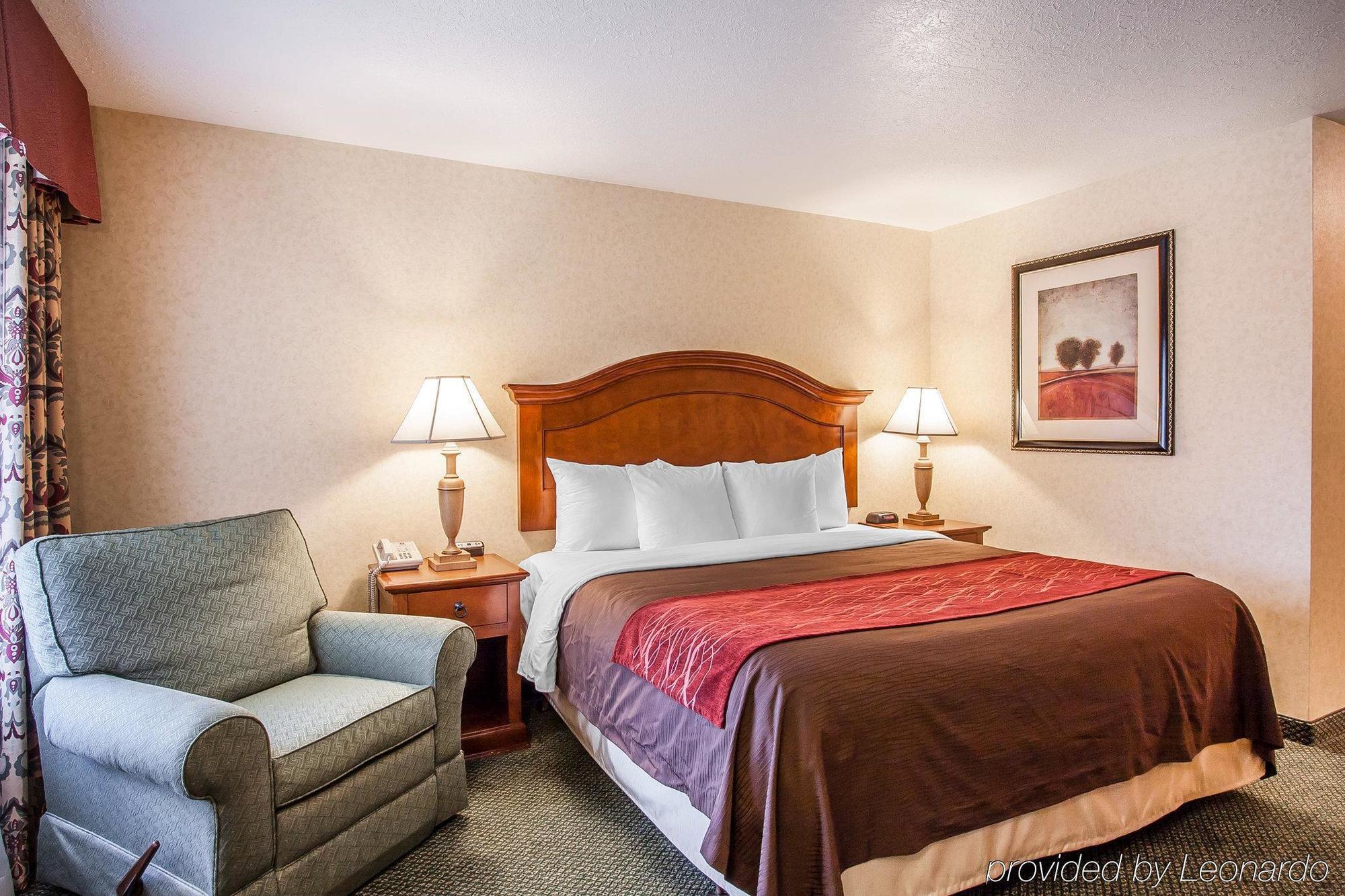 Comfort Inn Conference Center Hillsboro Eksteriør billede