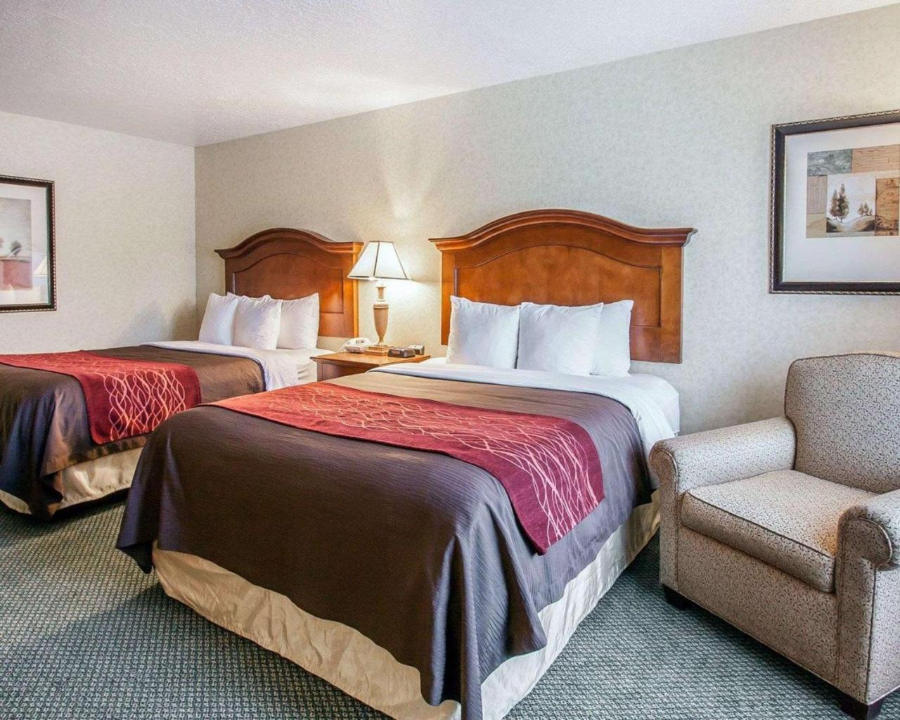 Comfort Inn Conference Center Hillsboro Eksteriør billede
