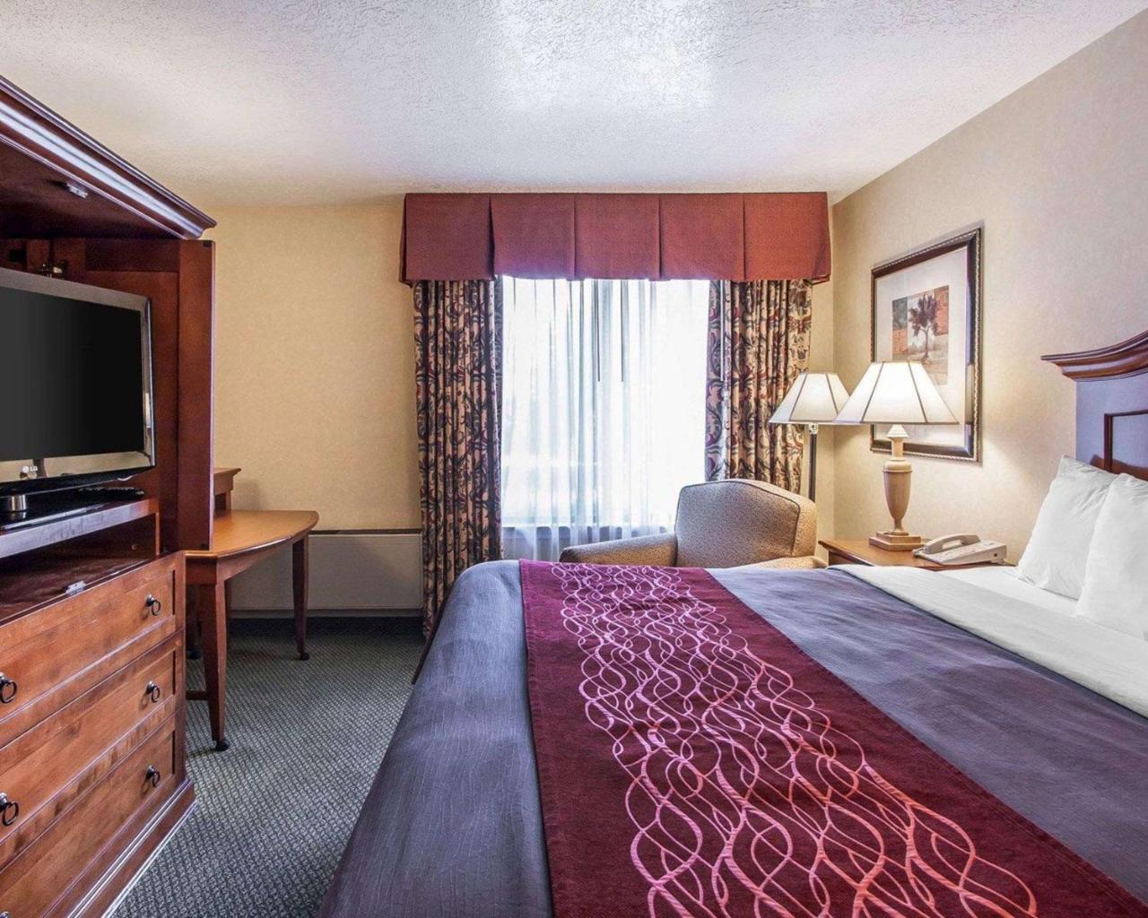 Comfort Inn Conference Center Hillsboro Eksteriør billede
